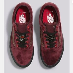 Disney x Old Skool Stackform Poison Apple Mahogany red platform sneakers size 10